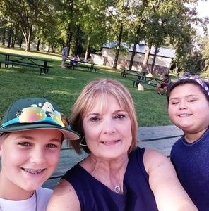 Meet your Posher, Carla